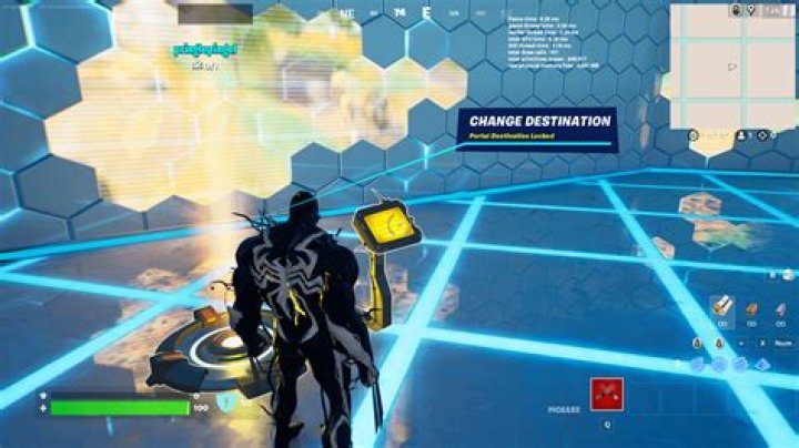 Can enemies see Twisted Fate's portal destination when teleporting into a bush?