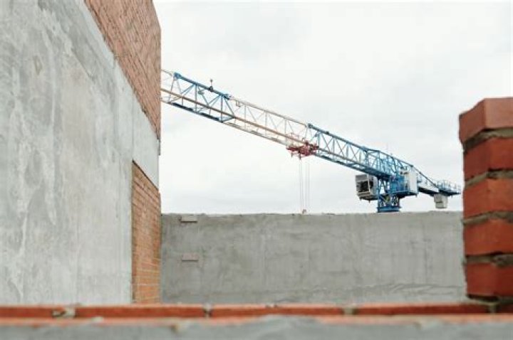 Does construction stop after a raid