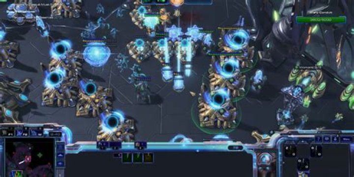 Does Starcraft 2 contain a cooperative multiplayer campaign mode?