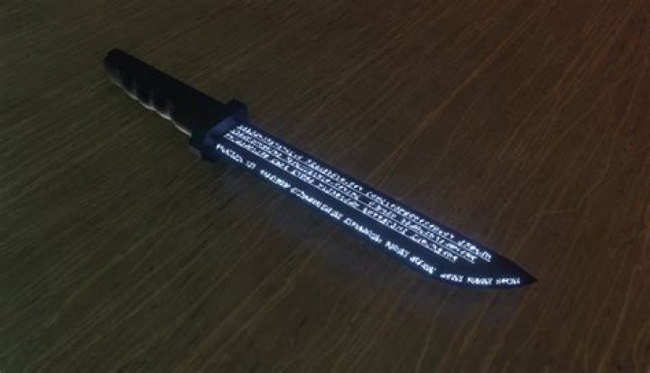 Hestia Knife Selected in equip screen