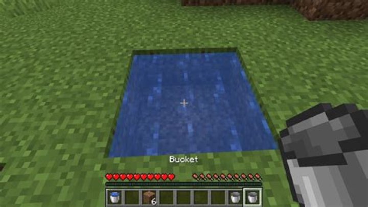 How do I make water that can't flow for adventure maps?