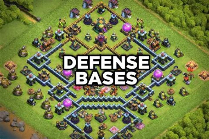 How many gems does it cost to go from Town Hall 9 to 12?