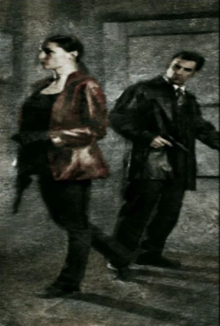Is Mona Sax the Murderer of Payne's family?