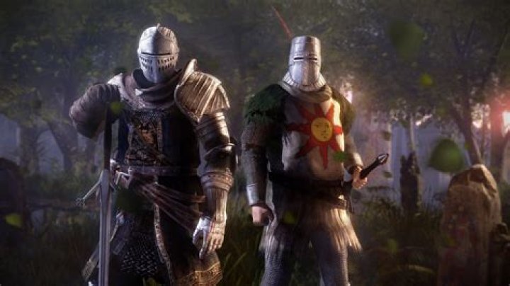 Is the Chosen Undead the same person in both Dark Souls and Dark Souls 2?