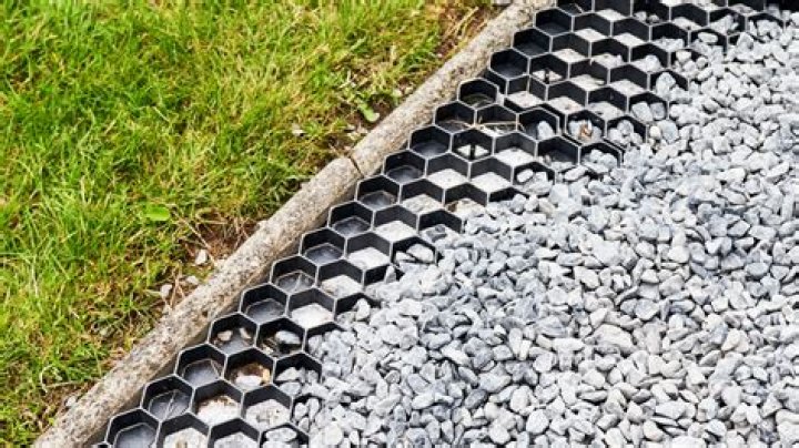 placing a gravel block in a corner