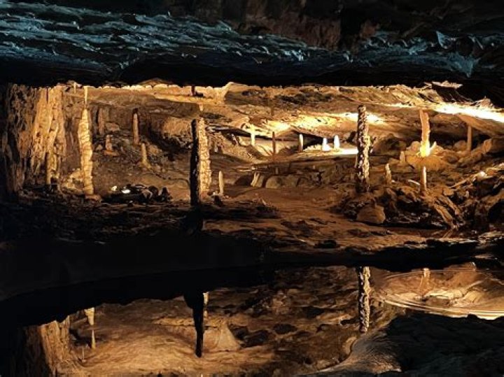 Reflecting Cave