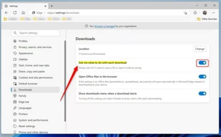 Settings - Downloads - Allow downloads during gameplay