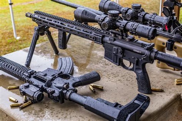 When is the bipod used and can this be controlled?