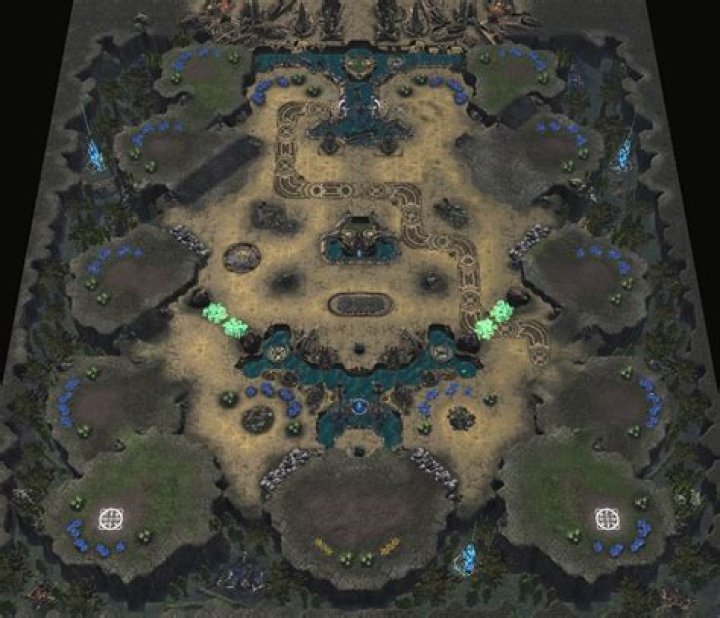Which StarCraft 2 maps are played most often?