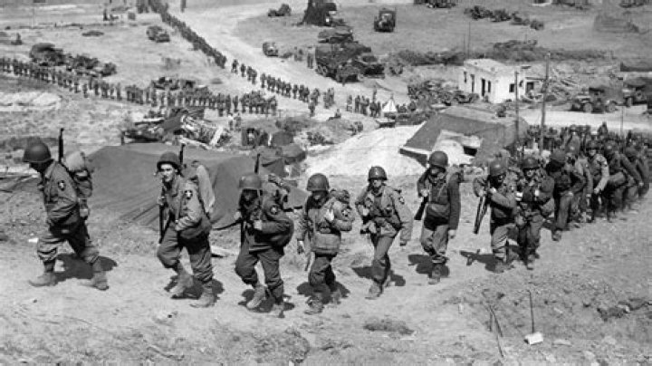 Why is the Army Camp showing more troops then I have?